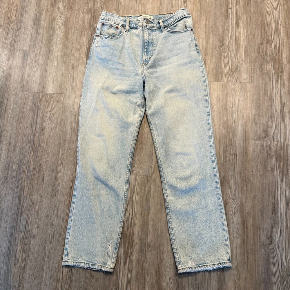 Abercrombie & Fitch Womens 28/6S 90s Straight Ultra High Light Wash Jeans